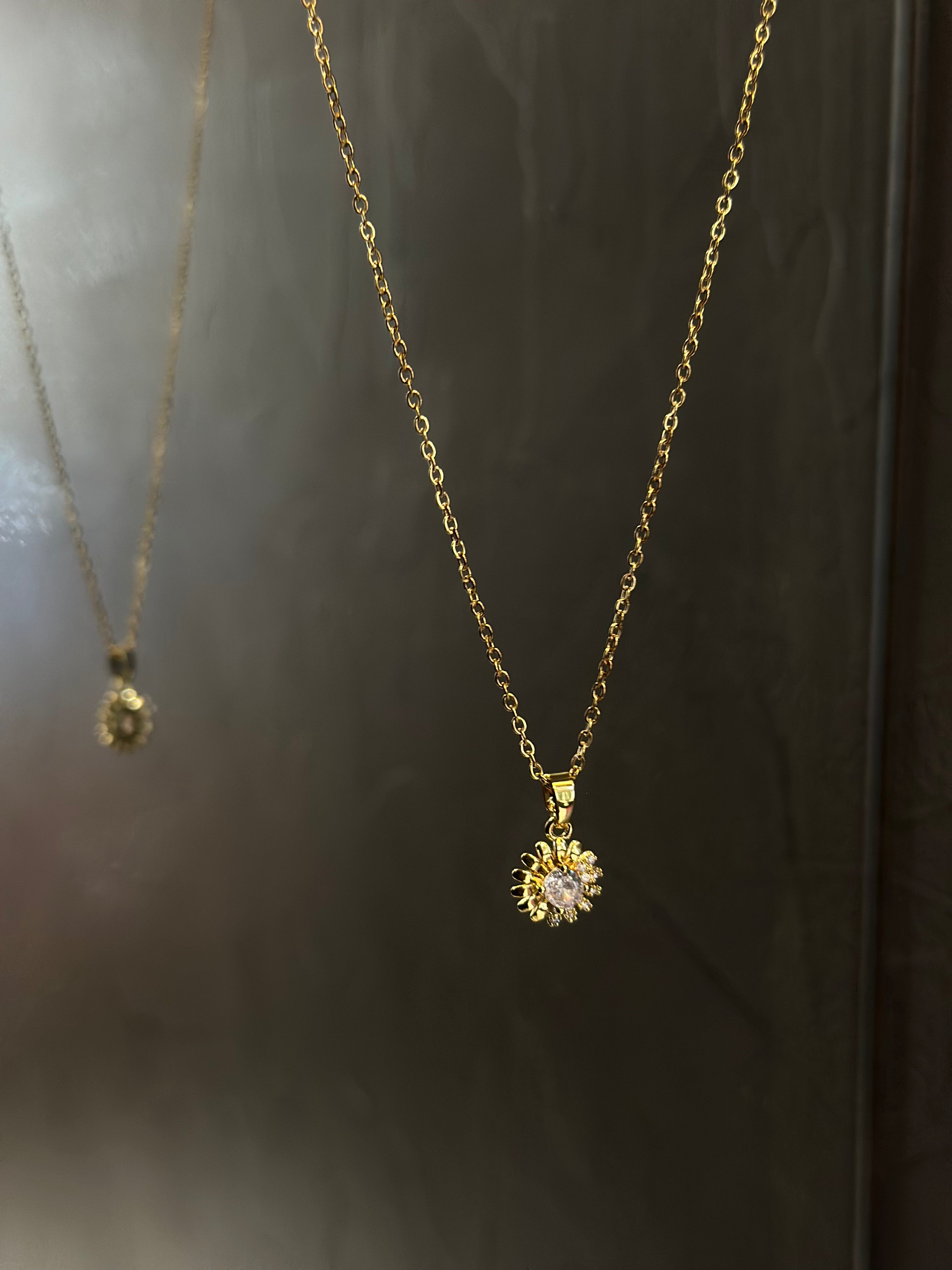Floral necklace