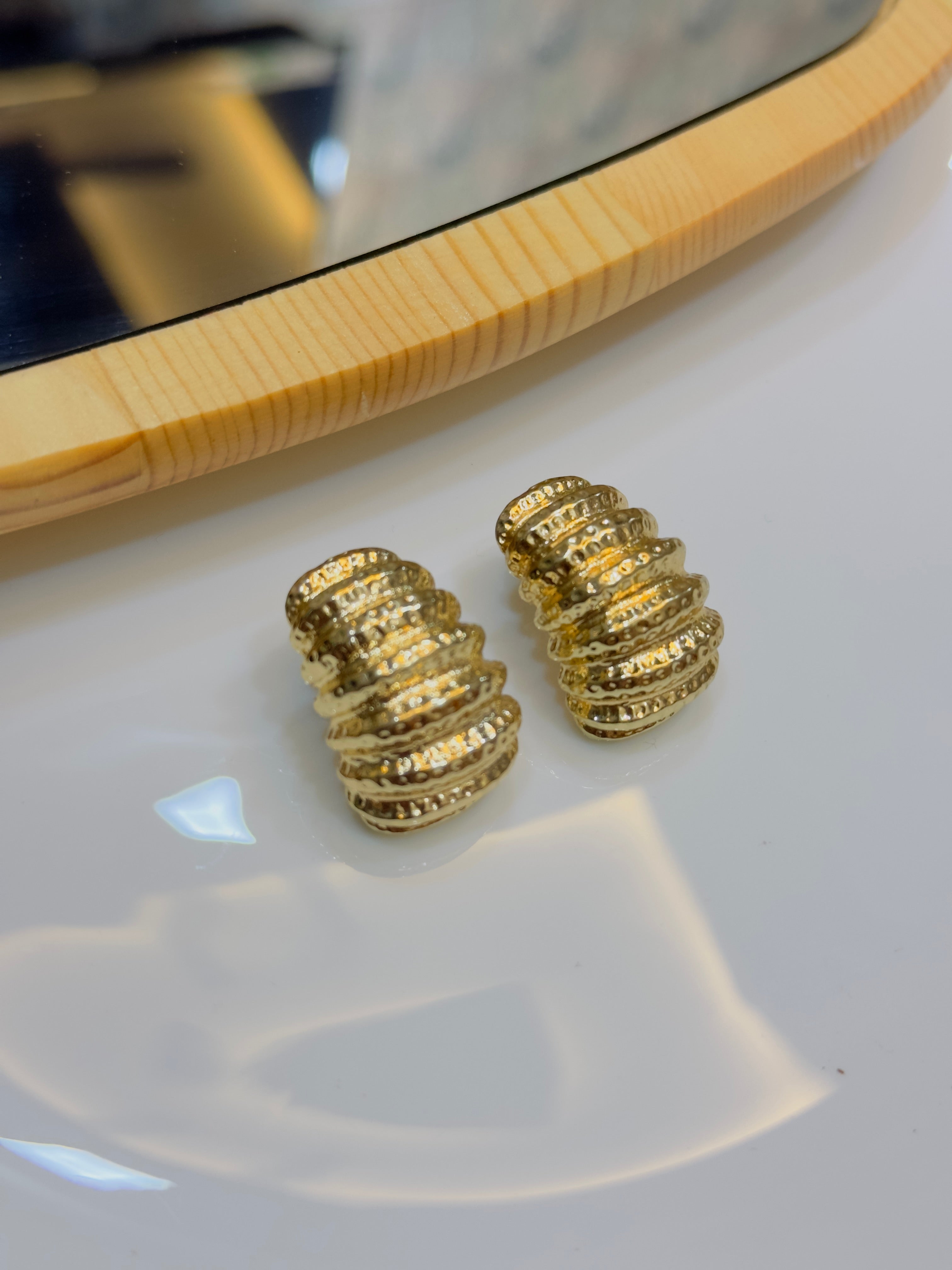 Snail earrings