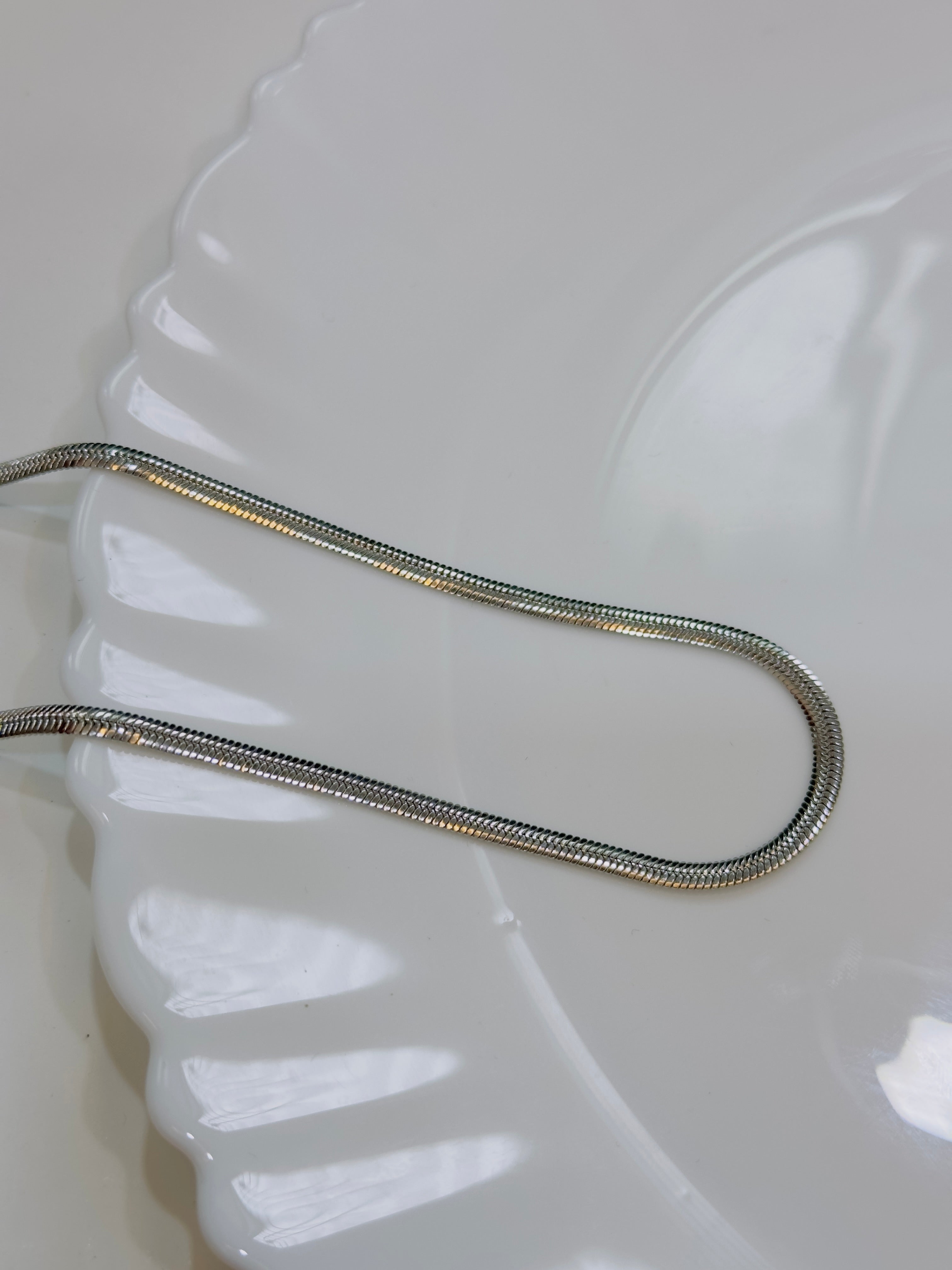 Men's snake chain