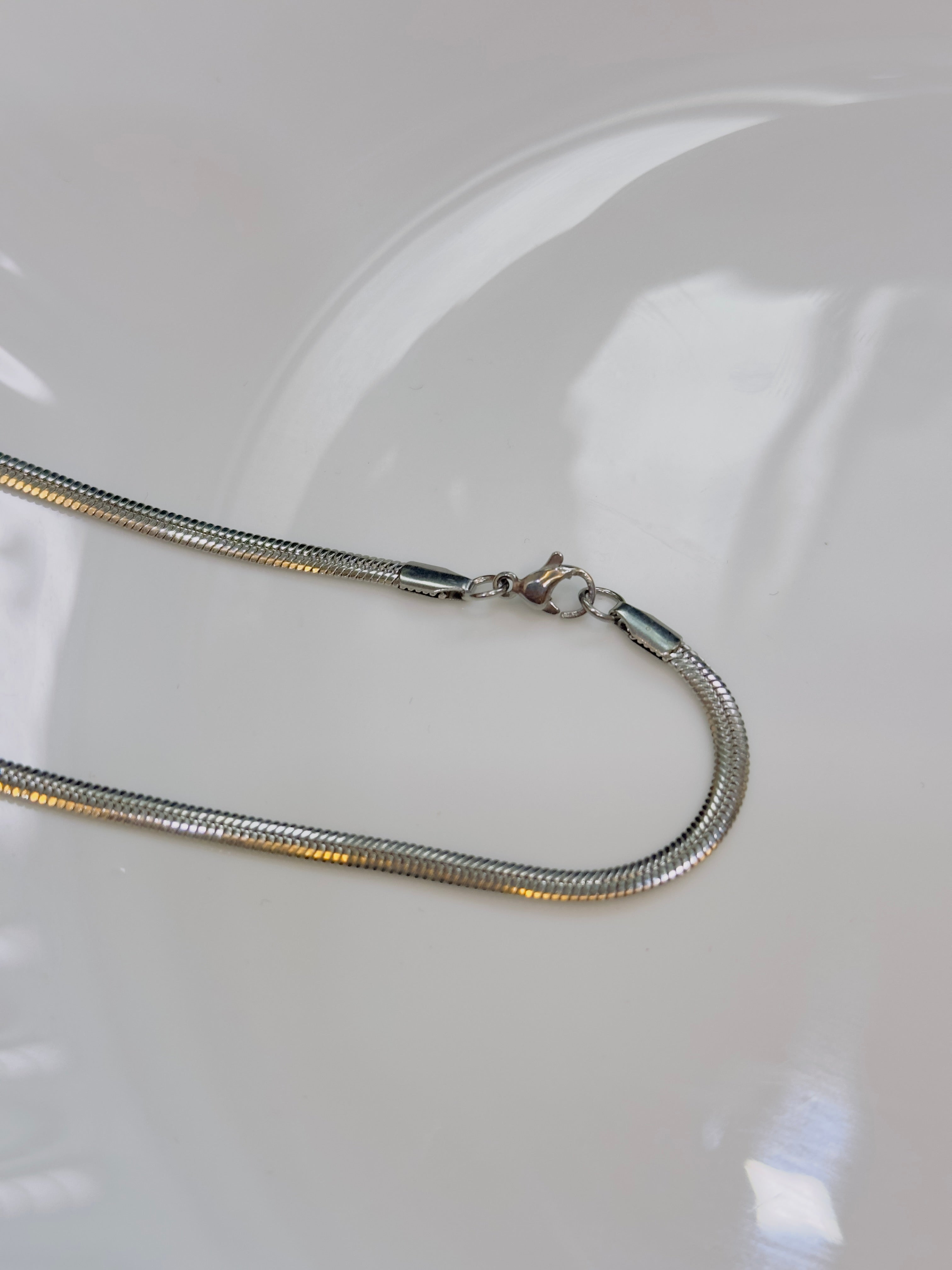 Men's snake chain