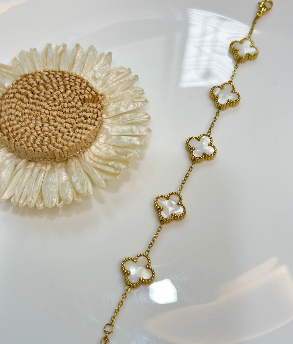 White clover bracelet