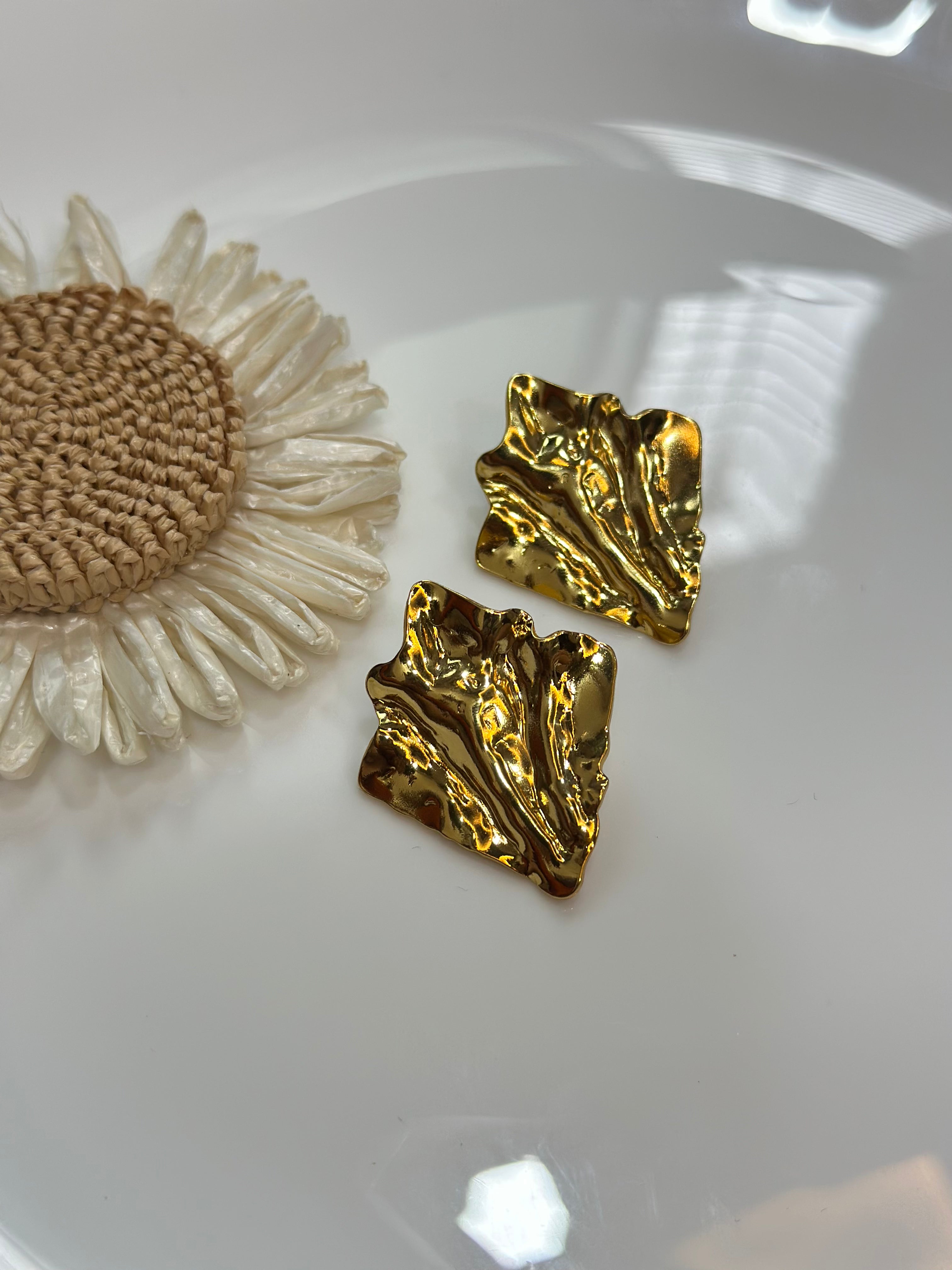 Crushed petal earrings