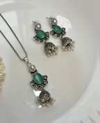Dual toned pendant set